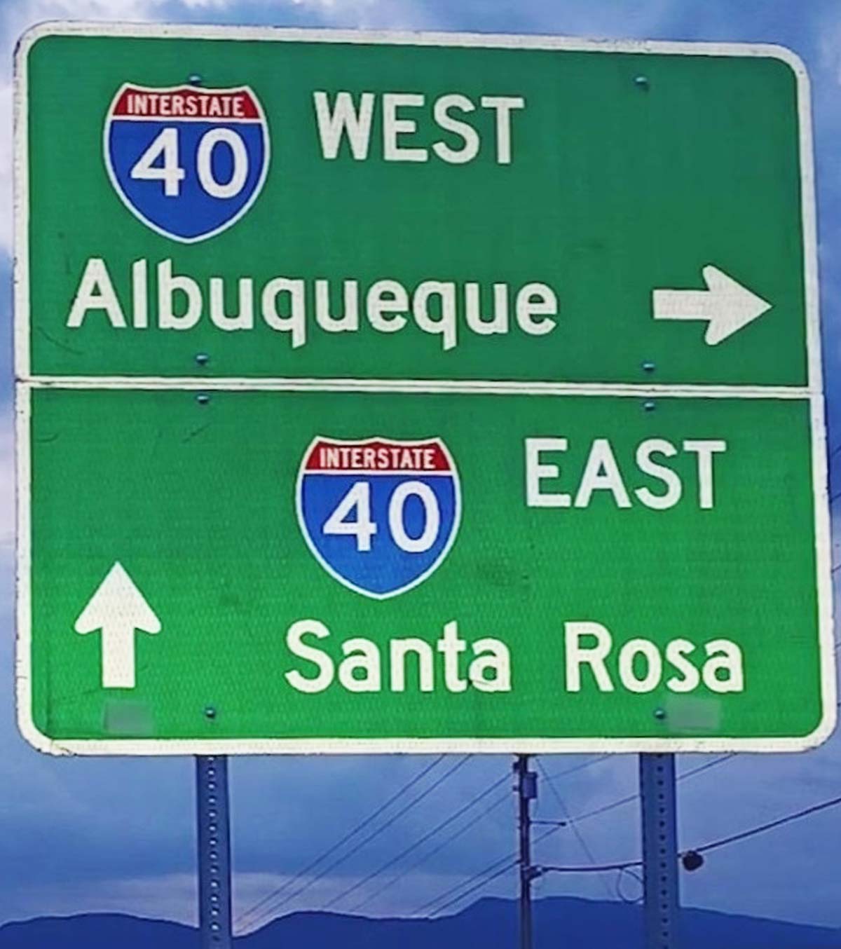 living in new mexico, misspelled albuqueruque sign